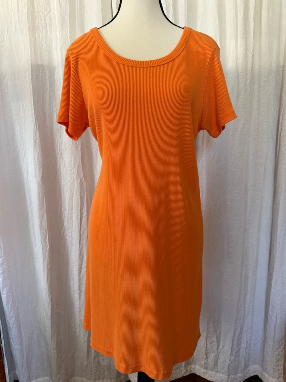 New York & Company Orange Ribbed Scoop Neck T-shirt Casual Shift Dress, Medium